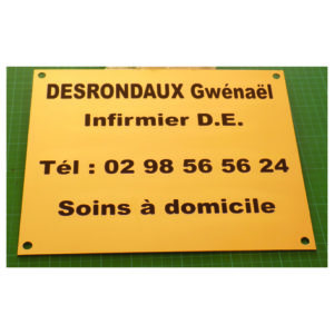 Plaque laiton perforée personnalisée